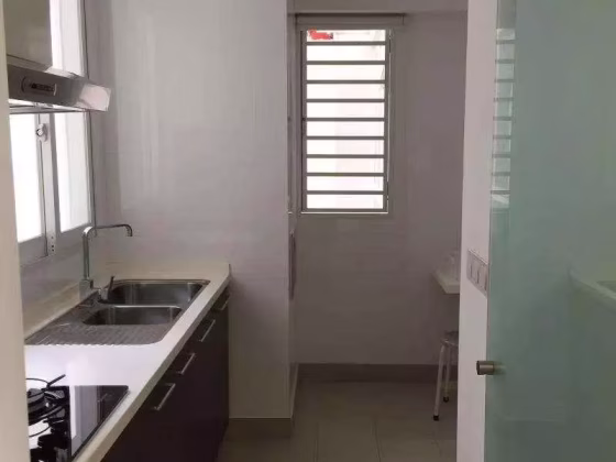 单间出租 • 芽笼 •  Mi Casa • S$1700 • 共管公寓 • 主人房 照片